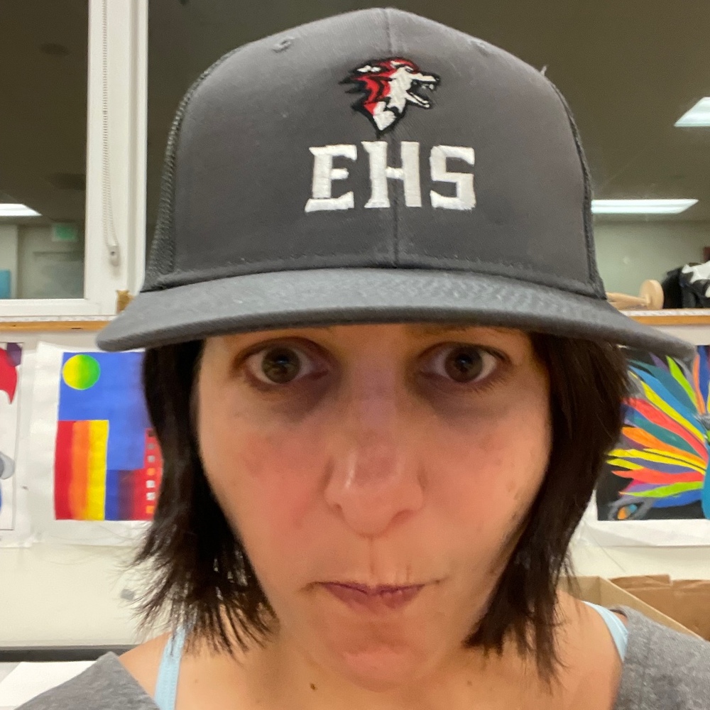 Meet your Posher, Laura